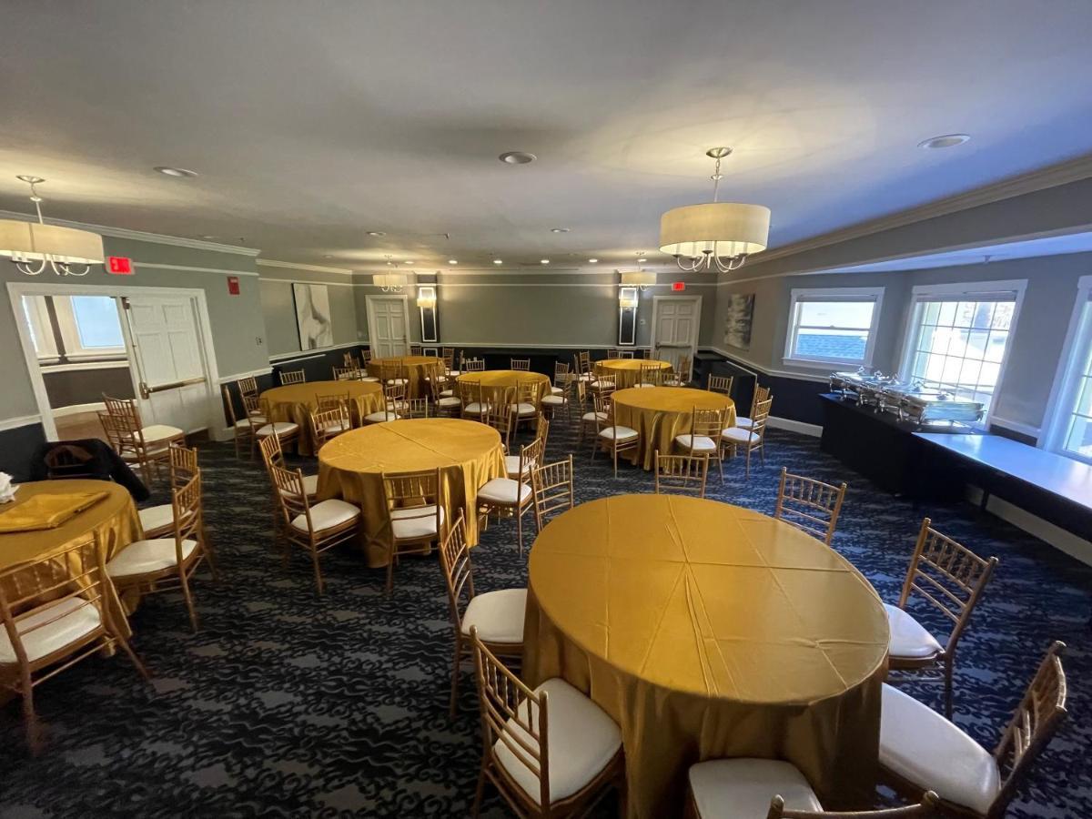 Chateau Merrimack Hotel & Spa Tyngsboro Buitenkant foto